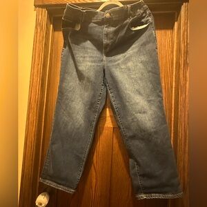 High rise girlfriend straight cut, medium wash, Lane Bryant size 18